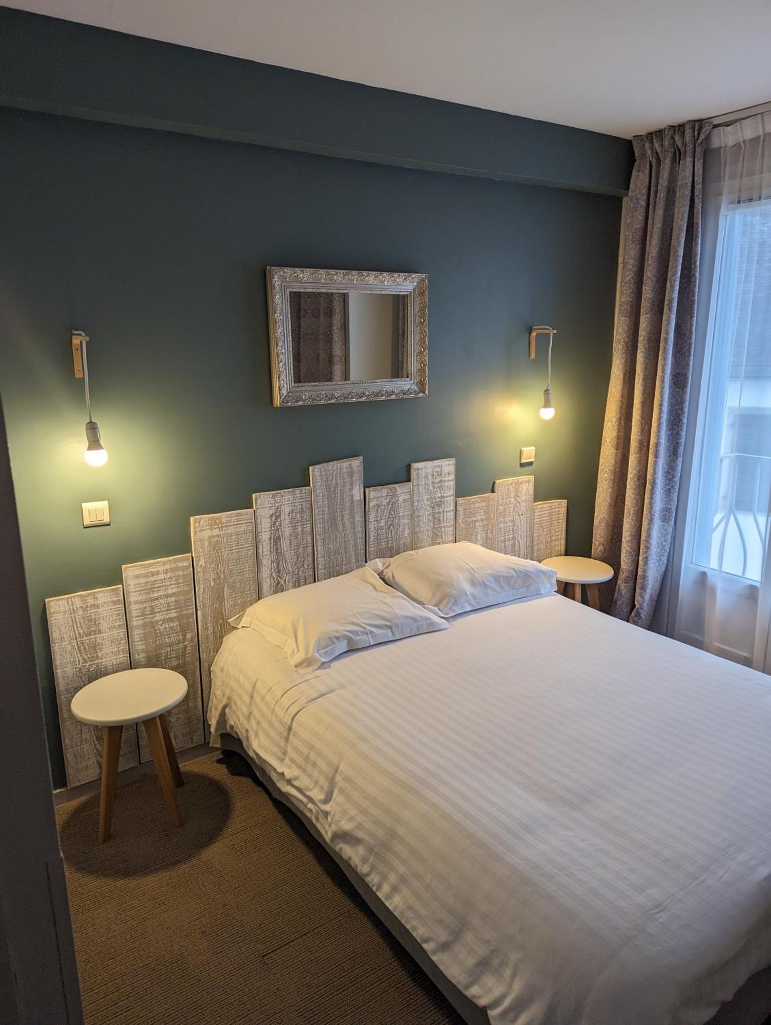 Hotel De L'Ours Arette Esterno foto